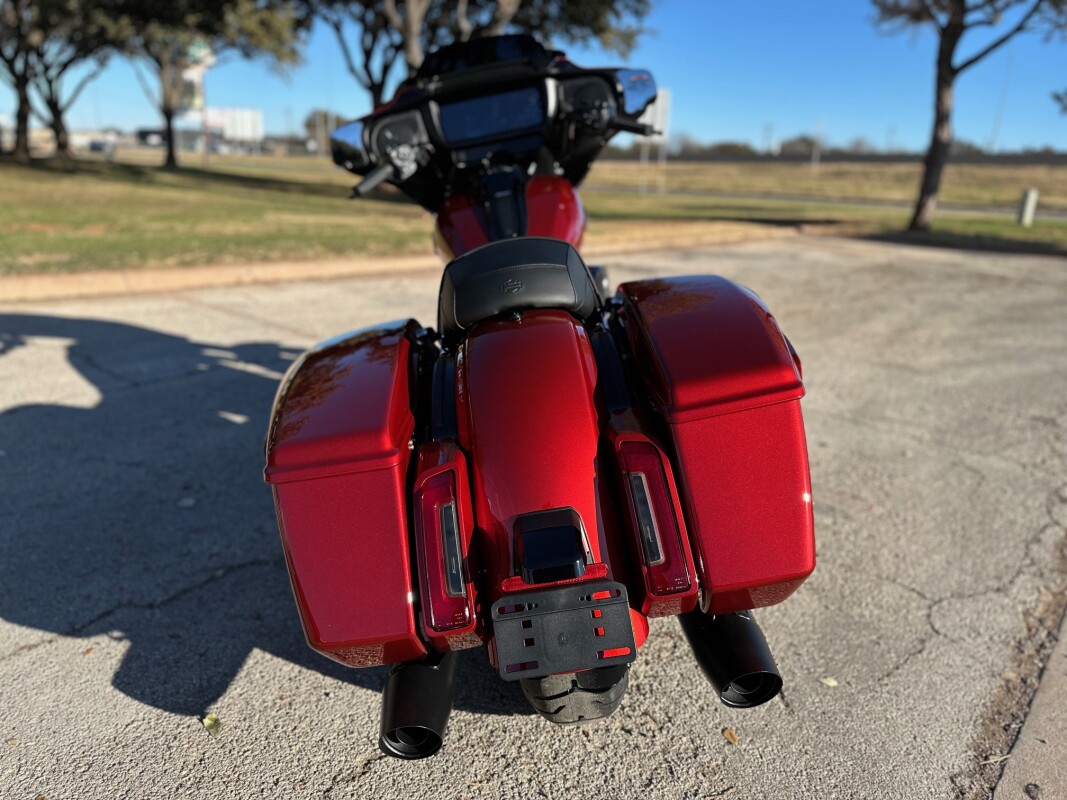 2025 Harley-Davidson Street Glide - Photo 6
