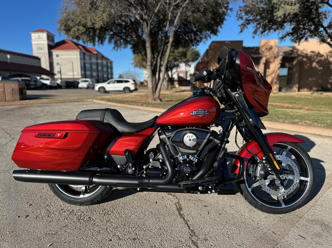 2025 Harley-Davidson Street Glide
