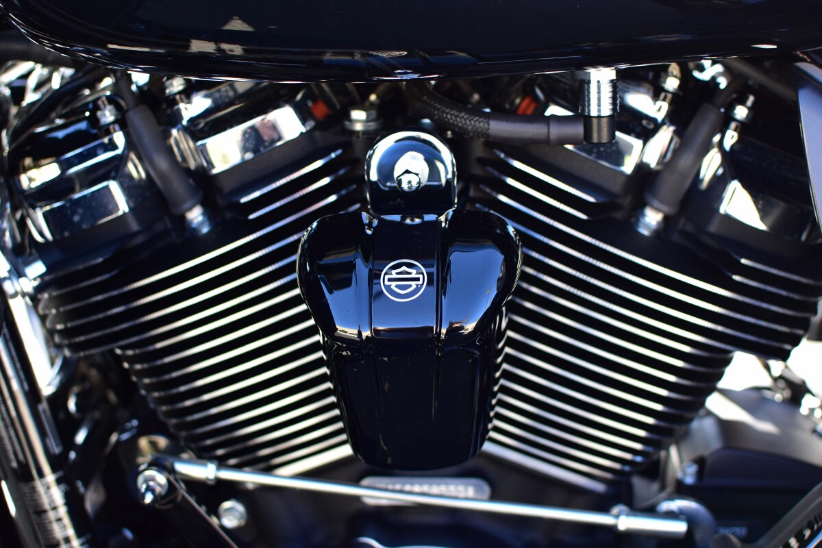2025 Harley-Davidson® Tri Glide™ Ultra FLHTCUTG, photo 14
