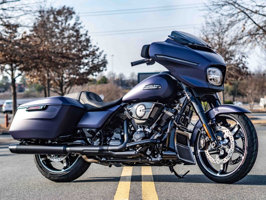 FLHX 2025 Street Glide - Photo 2