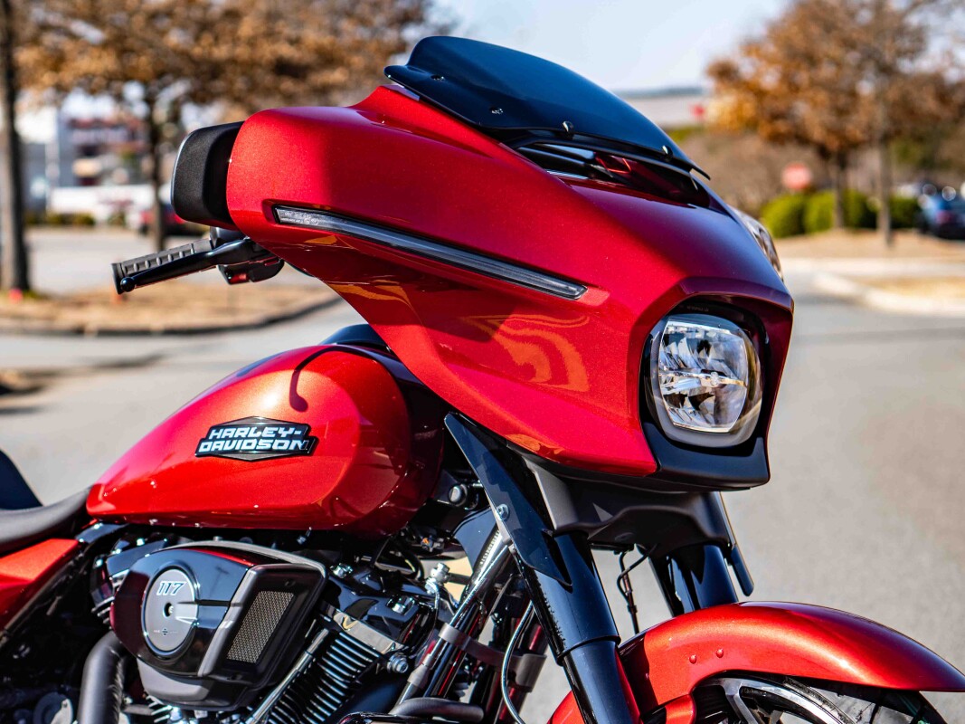 FLHX 2025 Street Glide - Photo 8