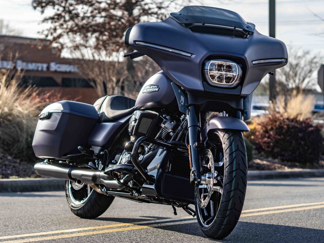 FLHX 2025 Street Glide - Photo 6