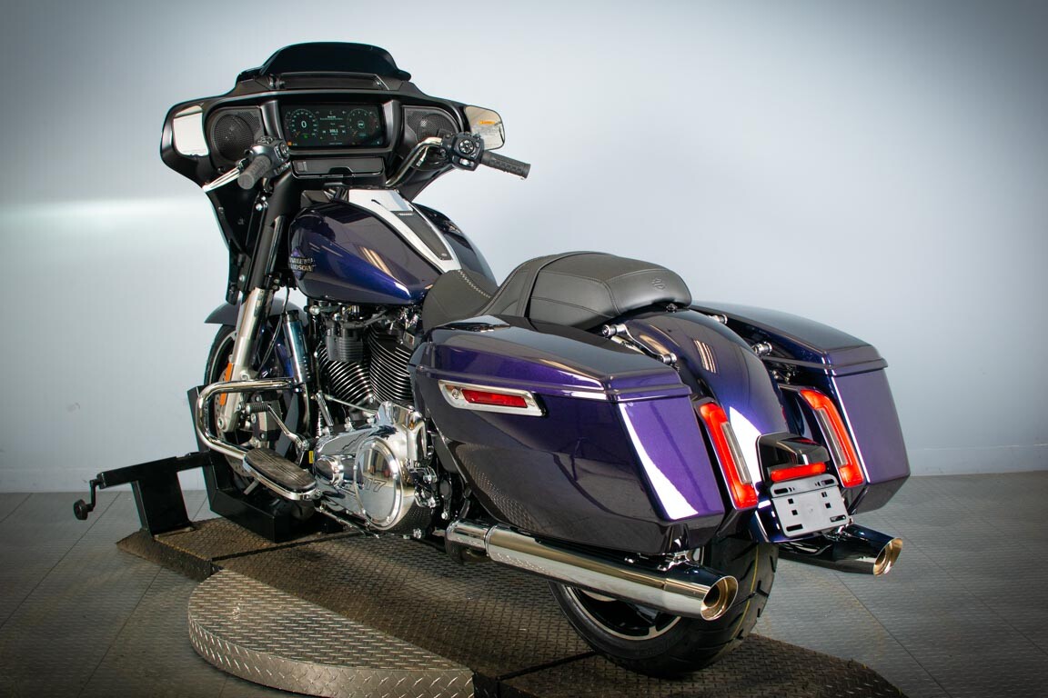 2025 Harley-Davidson Street Glide FLHX - Photo 6