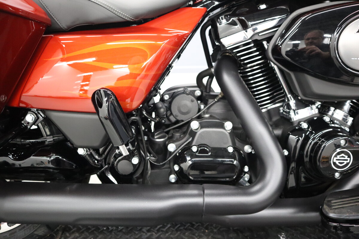 2025 Harley-Davidson Road Glide FLTRX - Photo 7