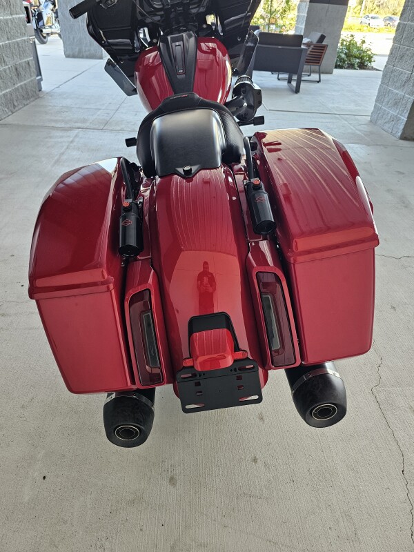 2025 Harley-Davidson CVO Road Glide ST - Photo 10