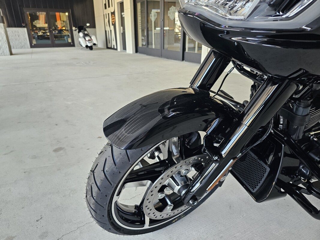 2025 Harley-Davidson Road Glide - Photo 6