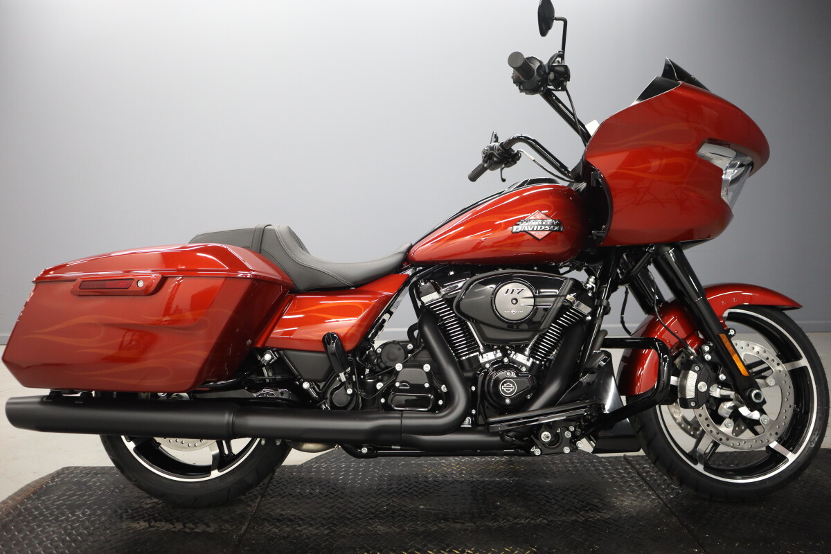 2025 Harley-Davidson Road Glide FLTRX