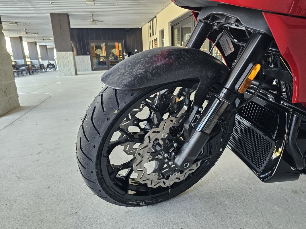 2025 Harley-Davidson CVO Road Glide ST - Photo 6