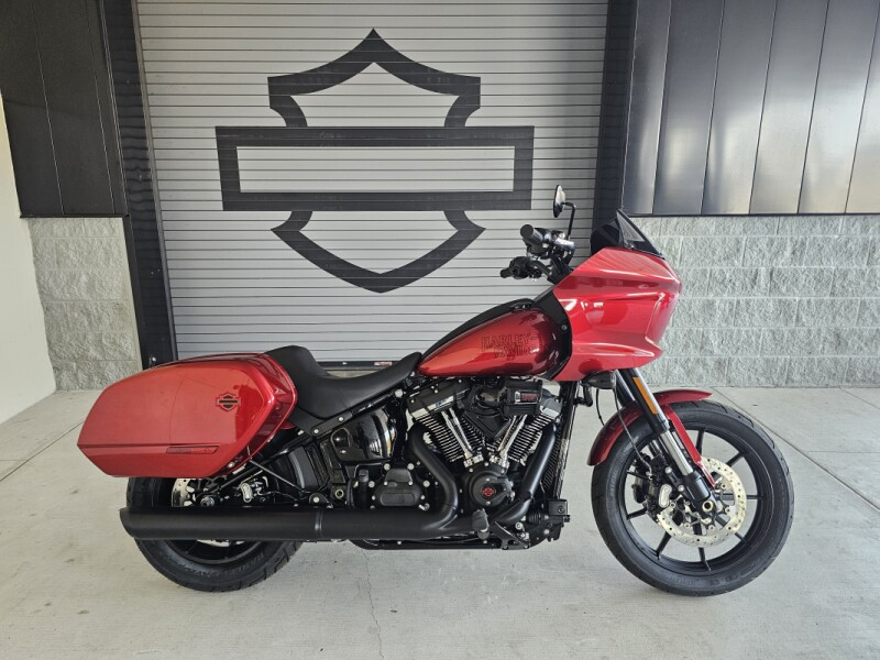 2025 Harley-Davidson<sup>®</sup> Low Rider<sup>®</sup> ST
