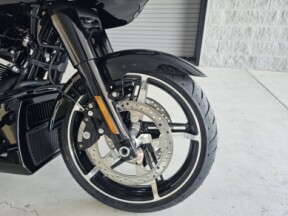 2025 Harley-Davidson<sup>®</sup> Road Glide® thumb 1