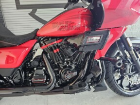 2025 Harley-Davidson<sup>®</sup> CVO™ Road Glide® ST thumb 3