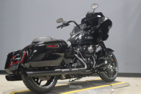 2025 Harley-Davidson® Road Glide™ FLTRX thumb 1