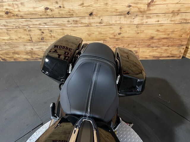 Harley-Davidson Street Glide 2025 FLHX VIVID BLACK - Photo 6