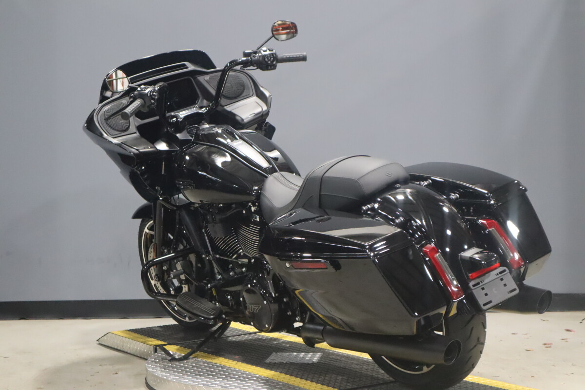 2025 Harley-Davidson Road Glide FLTRX - Photo 7
