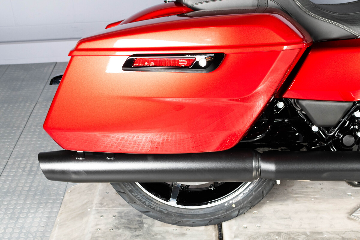 2025 Harley-Davidson Road Glide FLTRX - Photo 2