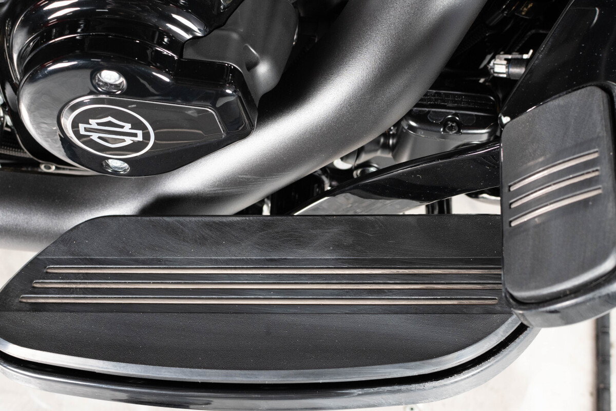 2025 Harley-Davidson Road Glide FLTRX - Photo 7