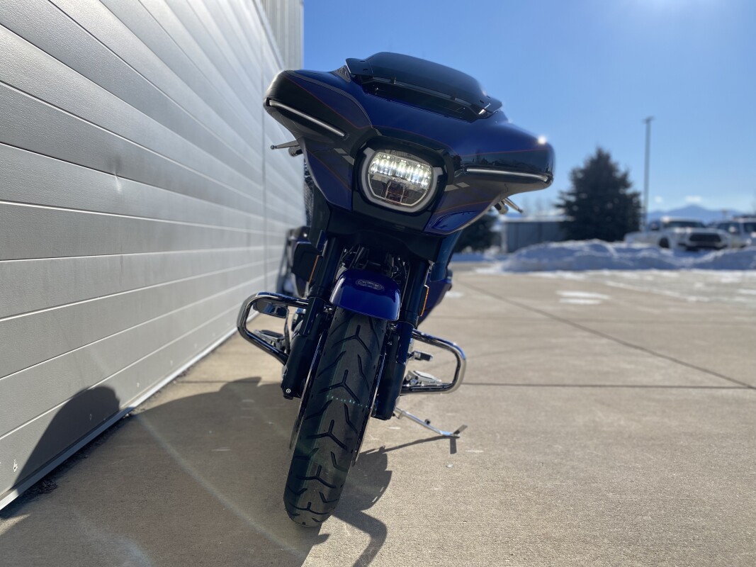 2025 Harley-Davidson CVO Street Glide - Photo 7