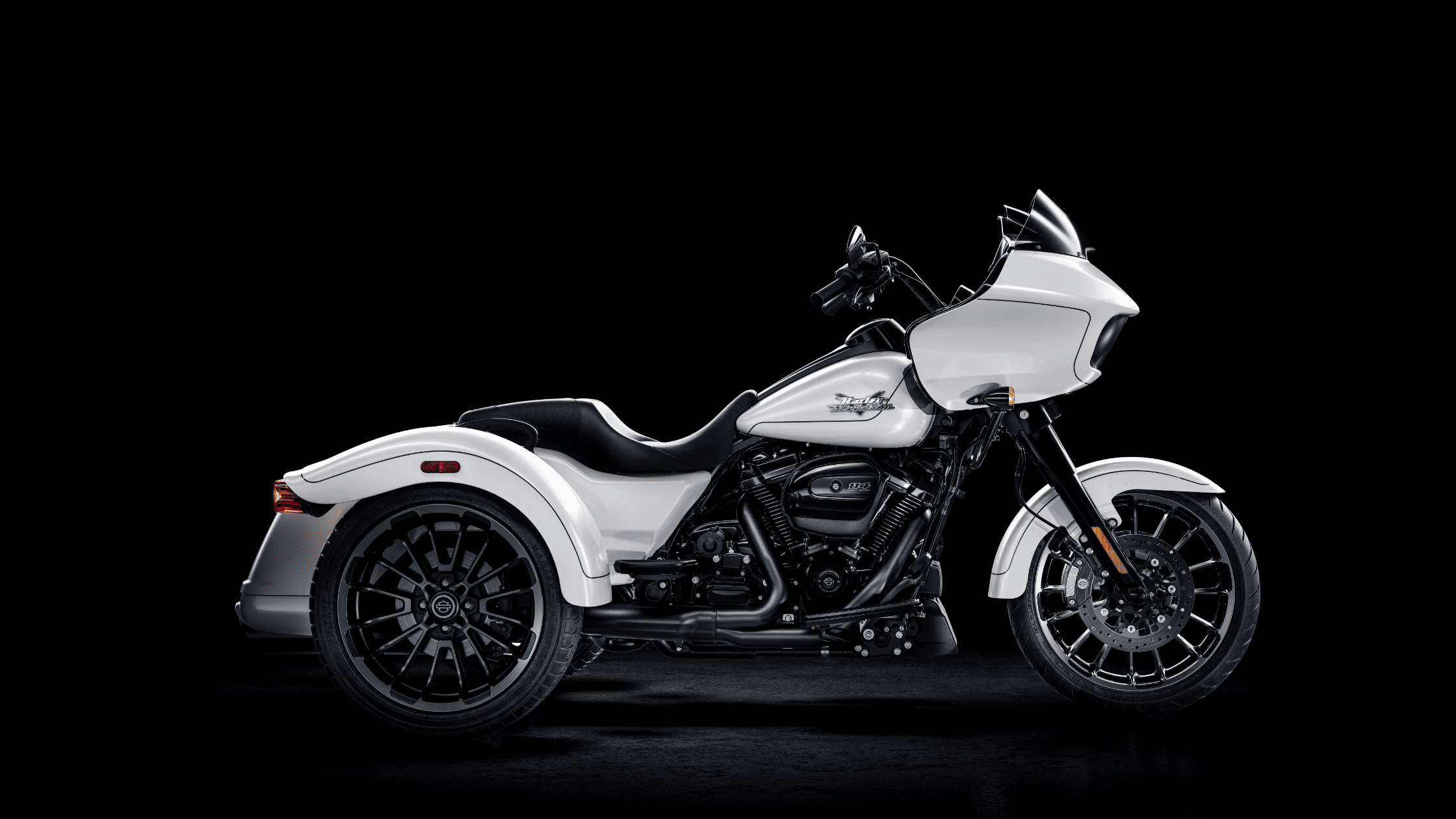 The 2025 Harley-Davidson® Road Glide® 3 in sleek white, combining the power of a touring bike with trike stability