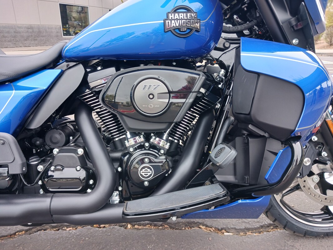 2025 Harley-Davidson Street Glide Ultra FLHXU - Photo 2