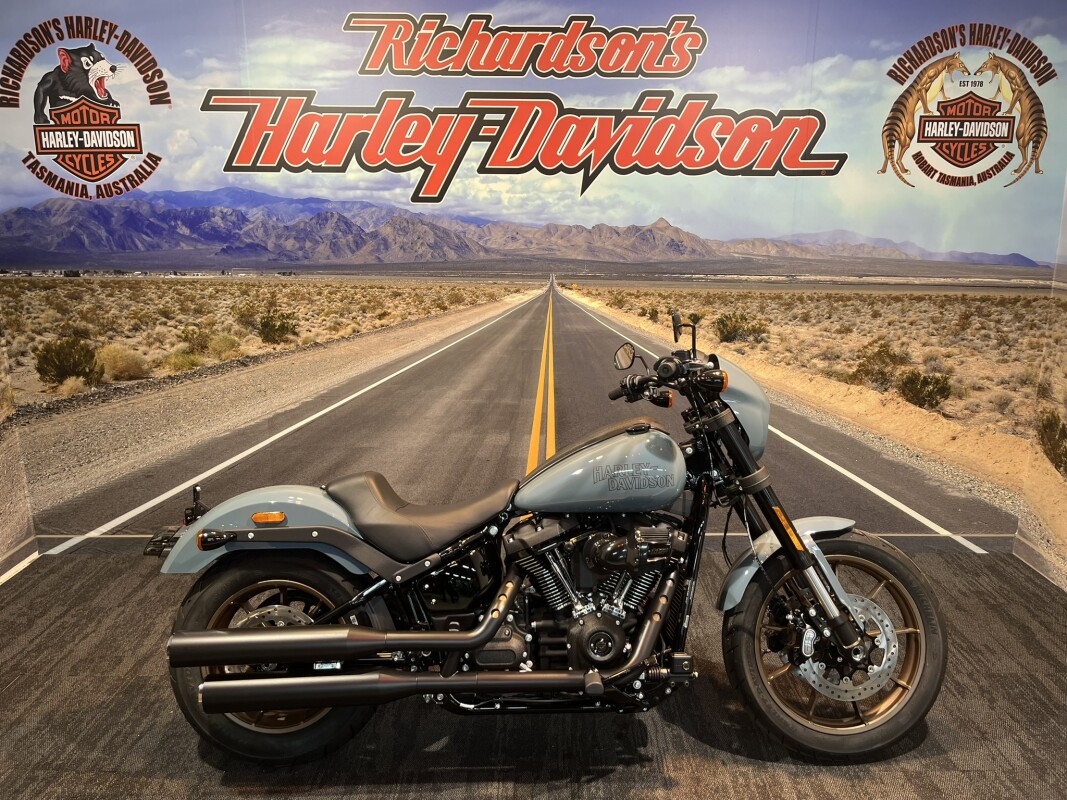 2024 Harley-Davidson<sup>®</sup> Low Rider<sup>®</sup> S in Sharkskin Blue