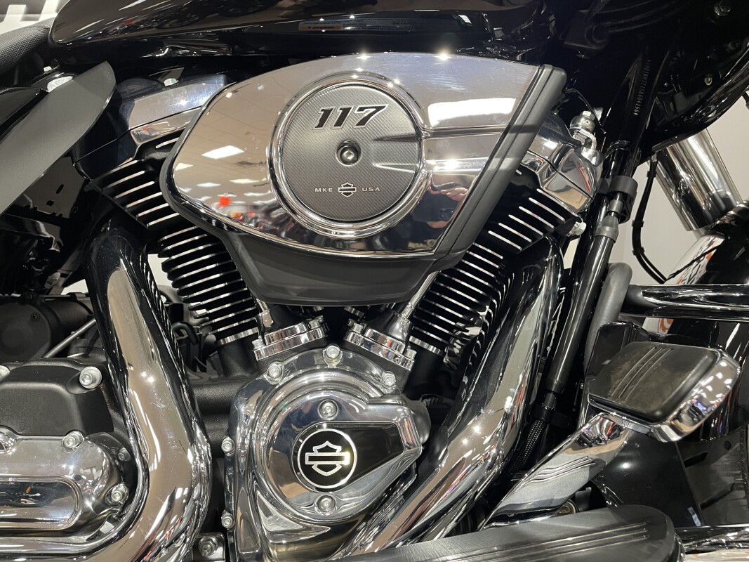 2025 Harley-Davidson Road Glide - Photo 10