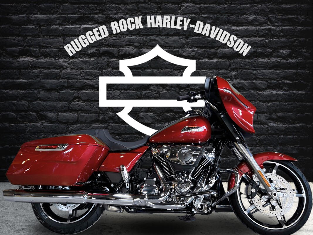 2025 Harley-Davidson<sup>®</sup> Street Glide® Brilliant Red