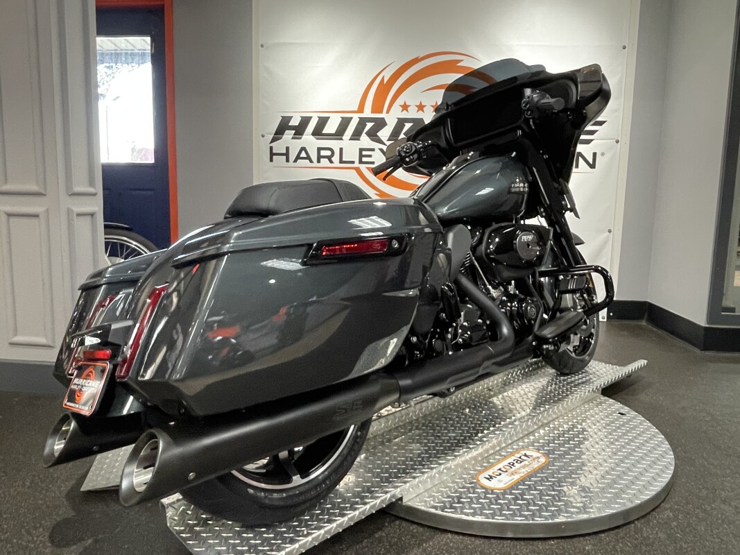 2025 Harley-Davidson Street Glide - Photo 8