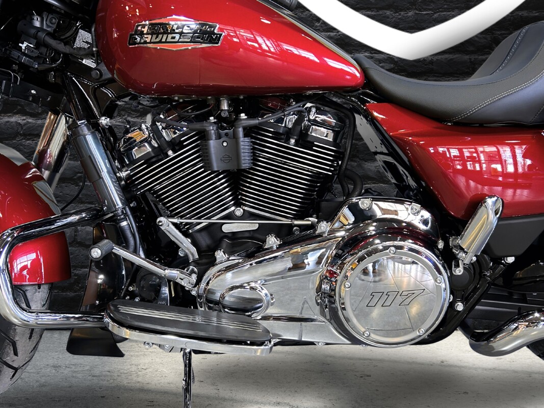 2025 Harley-Davidson Street Glide Brilliant Red - Photo 7