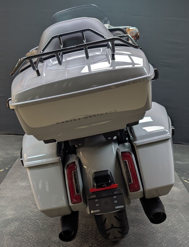 Harley-Davidson Street Glide Ultra 2025 FLHXU Billiard Gray - Photo 7