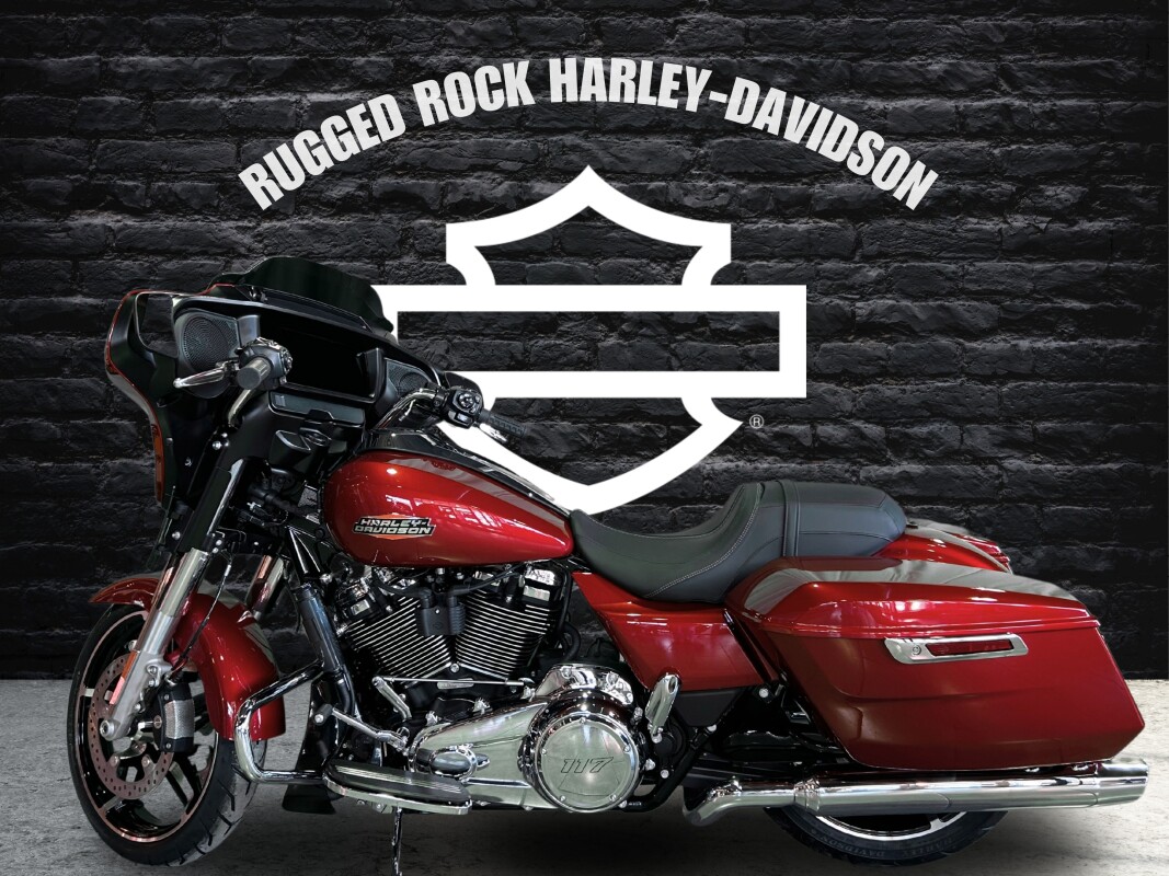 2025 Harley-Davidson Street Glide Brilliant Red - Photo 2