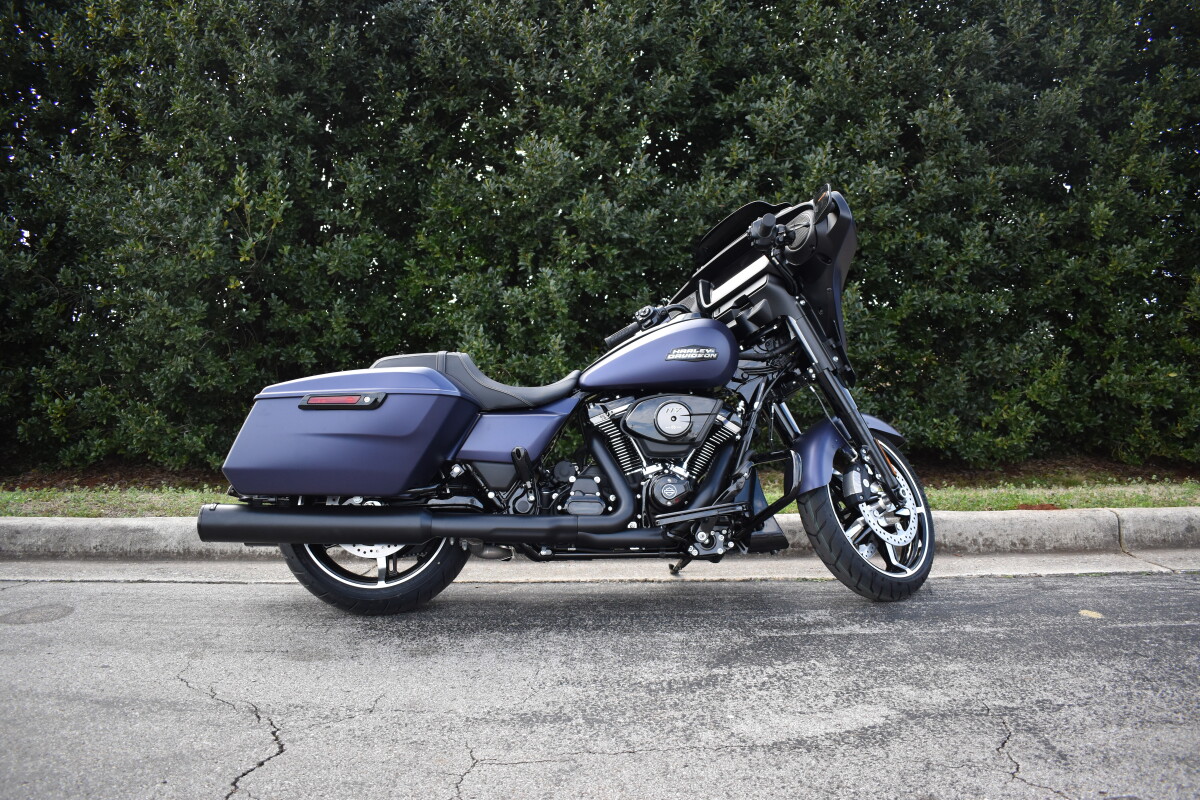 2025 Harley-Davidson Street Glide - Photo 2