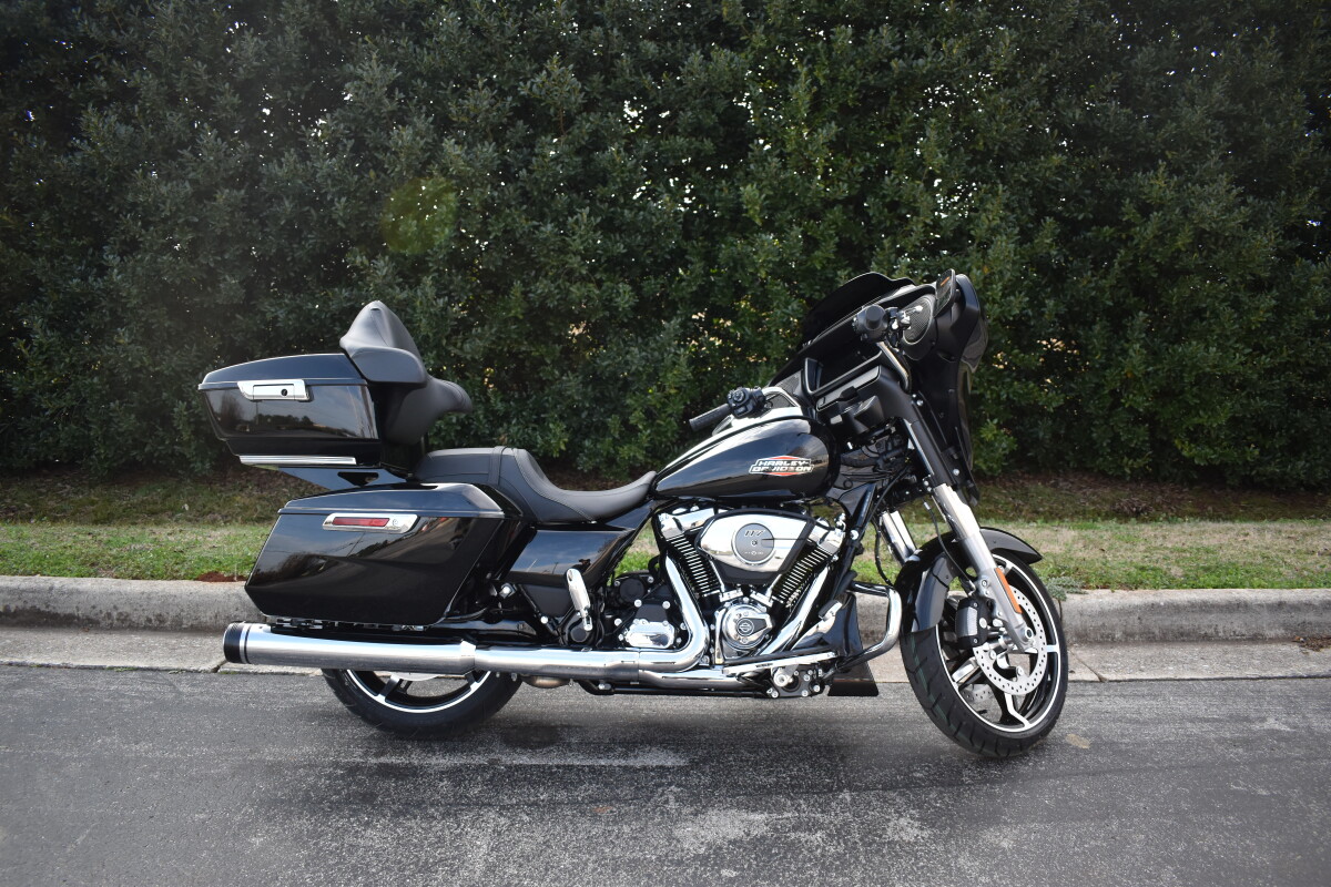 2025 Harley-Davidson Street Glide