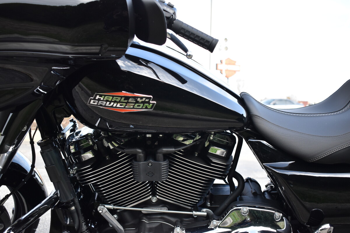 2025 Harley-Davidson Street Glide - Photo 8