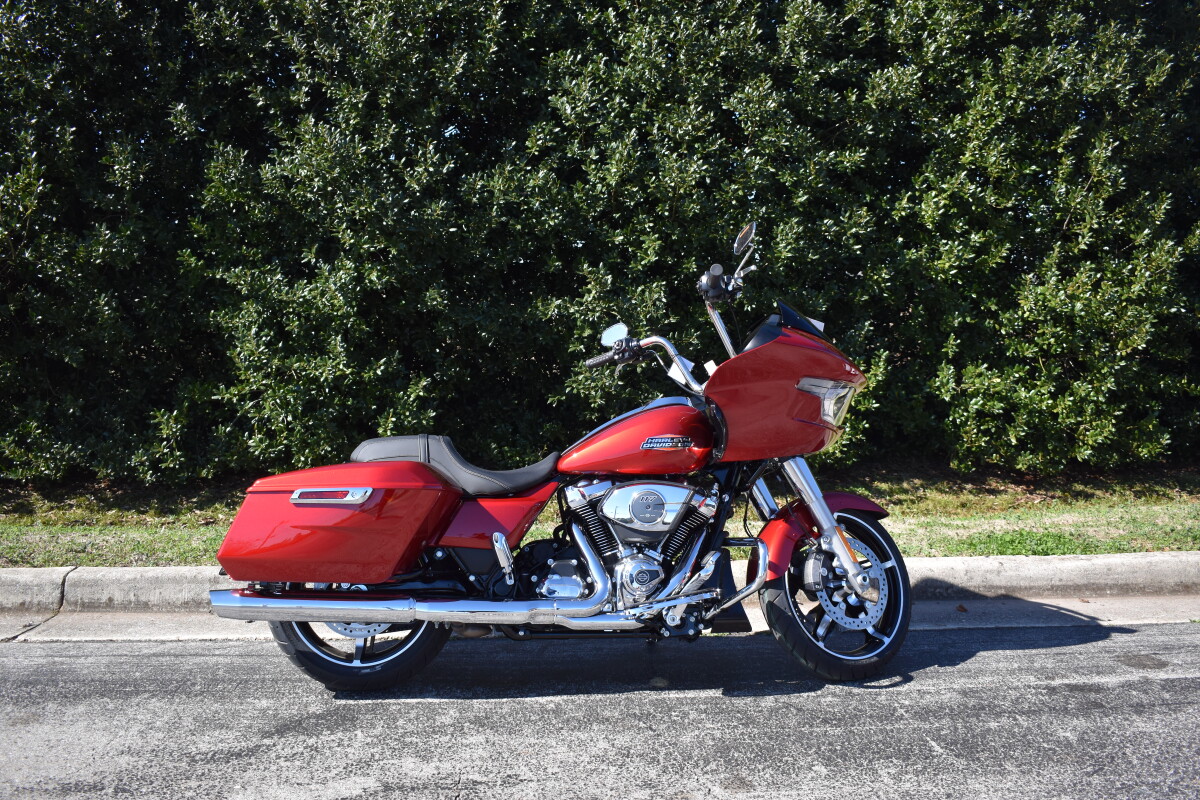 FLTRX 2025 Road Glide