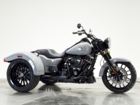 2025 Harley-Davidson FLRT Freewheeler in Billiard Gray thumb 2
