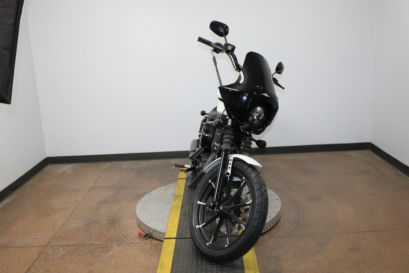 Harley-Davidson Iron 883 2018 XL 883N 402770A BNVL SALT DENIM - Photo 3