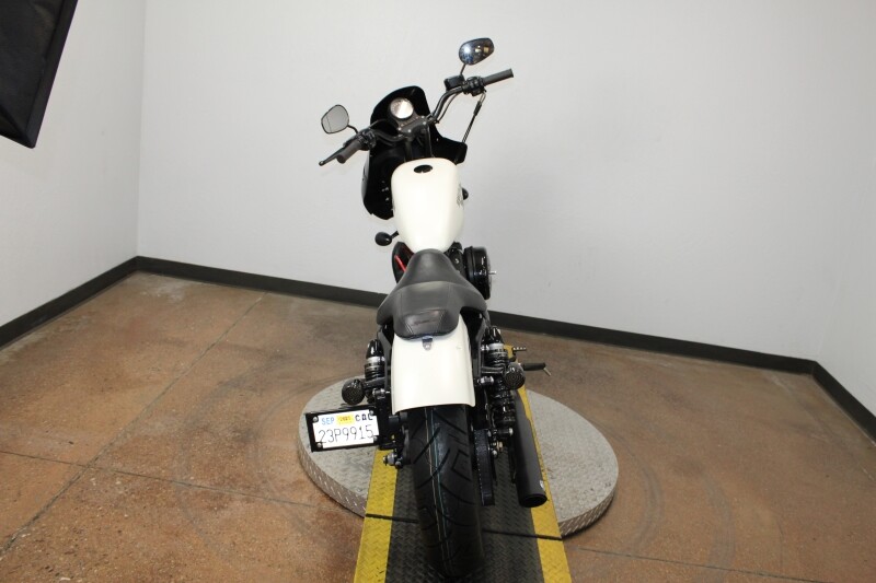 Harley-Davidson Iron 883 2018 XL 883N 402770A BNVL SALT DENIM - Photo 7