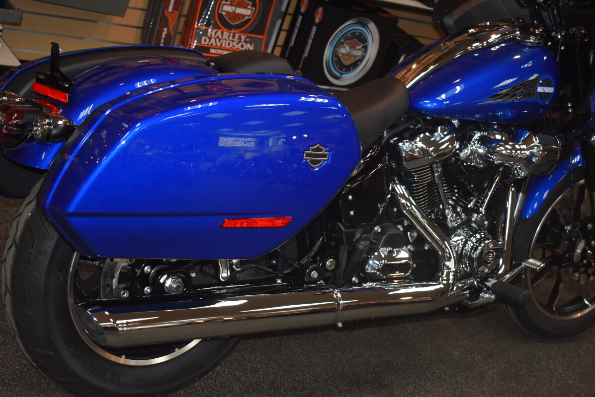 FXLRST 2025 Low Rider ST - Photo 6