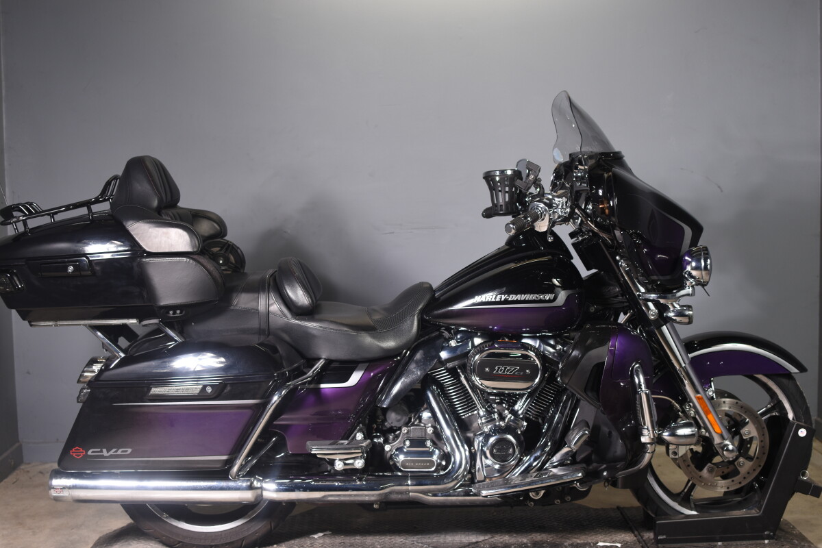 2021 Harley-Davidson CVO Limited FLHTKSE