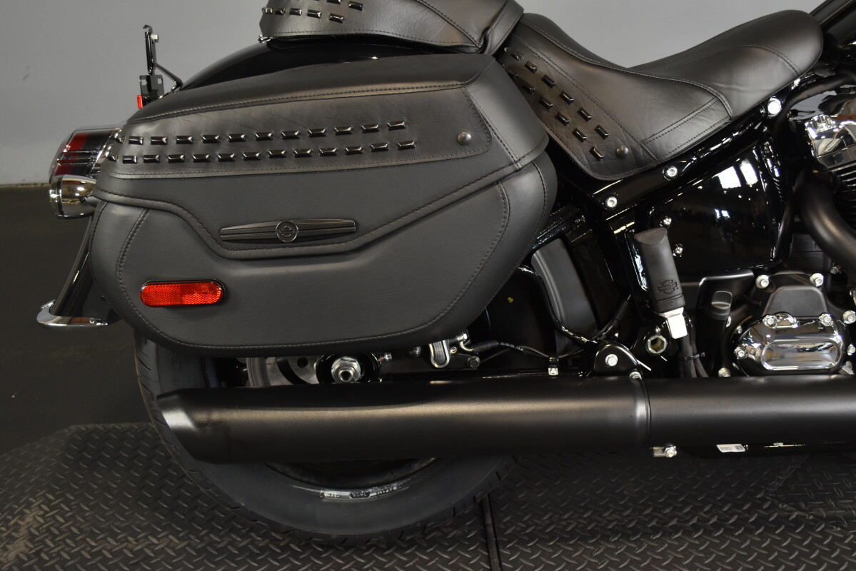 2025 Harley-Davidson Heritage Classic FLHC - Photo 9