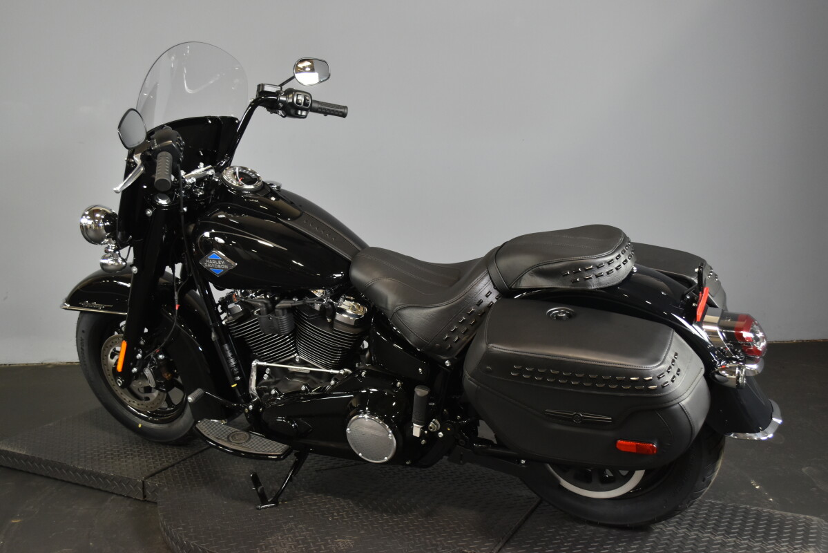 2025 Harley-Davidson Heritage Classic FLHC - Photo 5