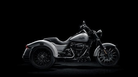 2025 Harley-Davidson® Freewheeler® vs. Competitor: Which Stands Out in Tampa