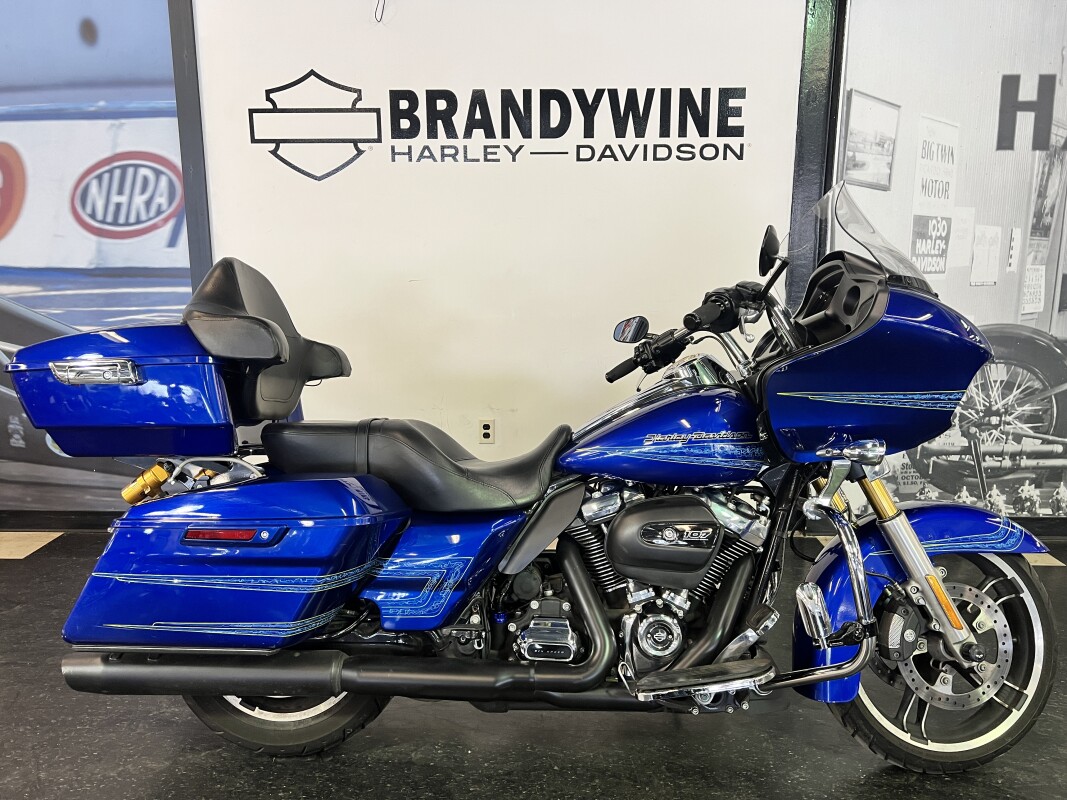 2019 Harley-Davidson Road Glide Blue Max FLTRX