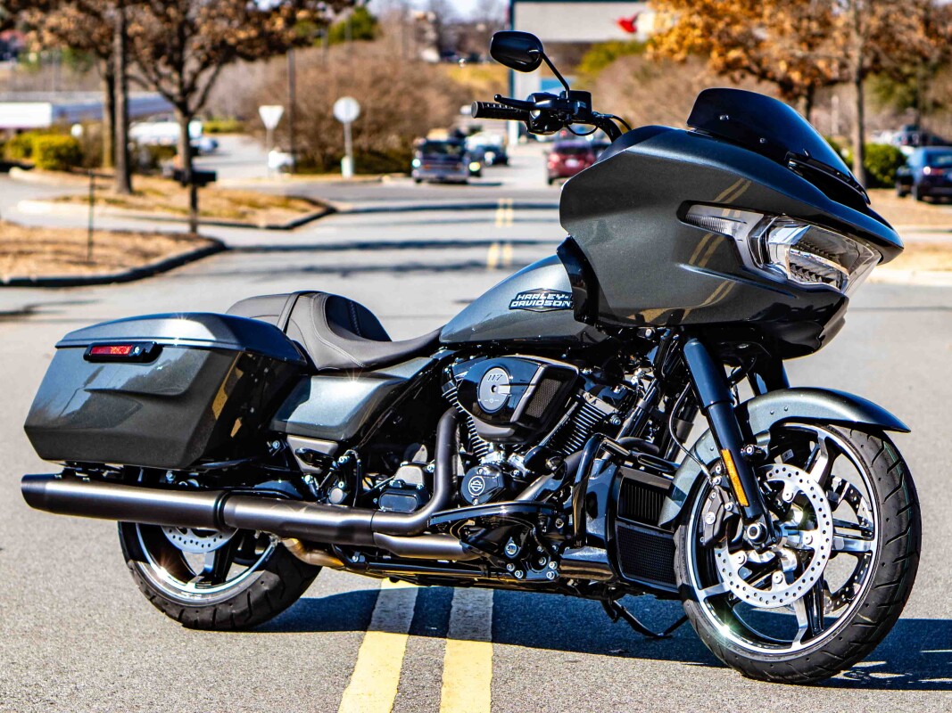 FLTRX 2025 Road Glide - Photo 3