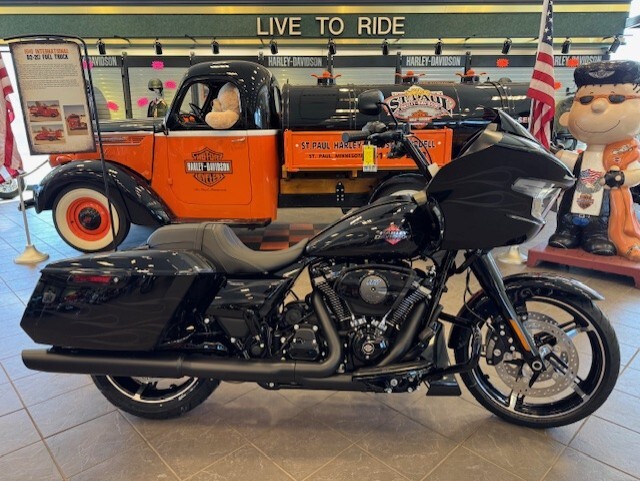 2025 Harley Davidson Factory Custom Road Glide FLTRX