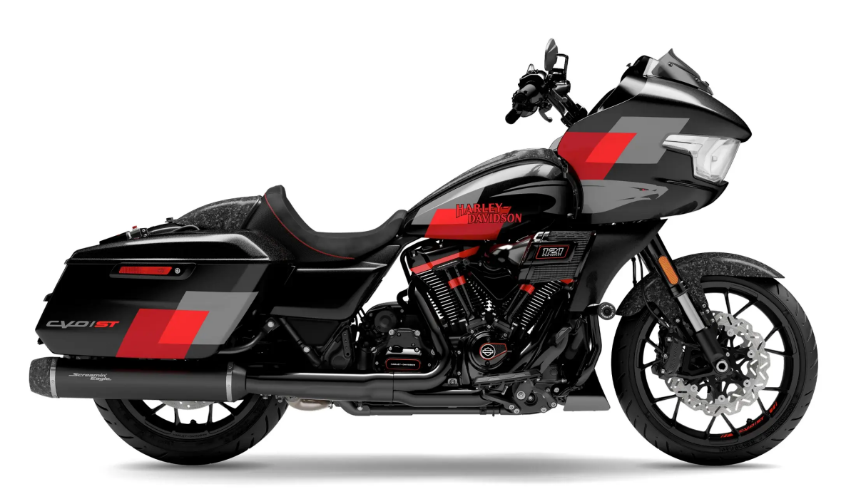 2025 Harley-Davidson<sup>®</sup> CVO™ Road Glide® ST Hot Lap