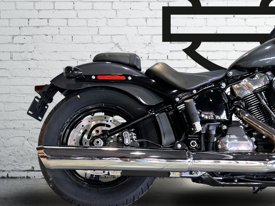 2025 Harley-Davidson Street Bob Iron Horse Metallic - Photo 5