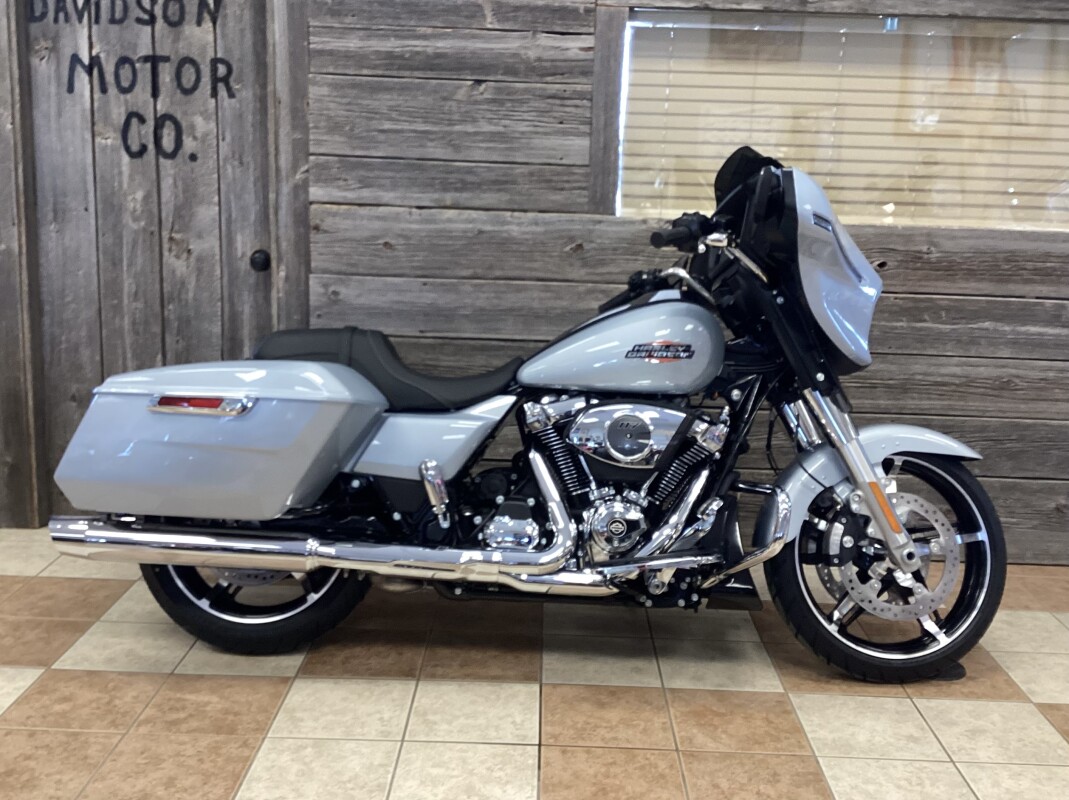 2025 Harley-Davidson Street Glide