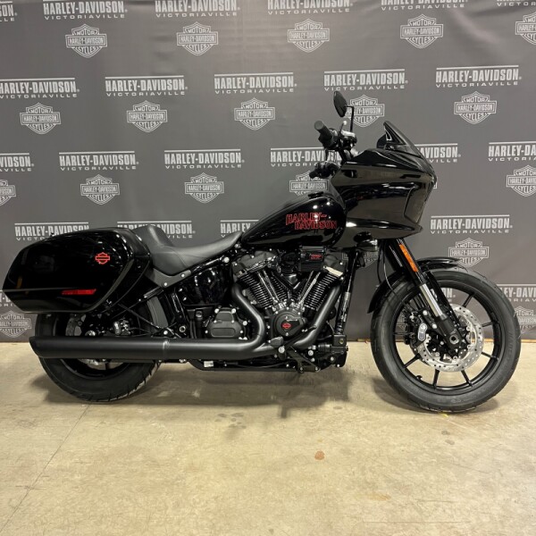 Harley-Davidson レディーM値下げ 3.99% APR & 0% Down | Victoriaville Harley Davidson®