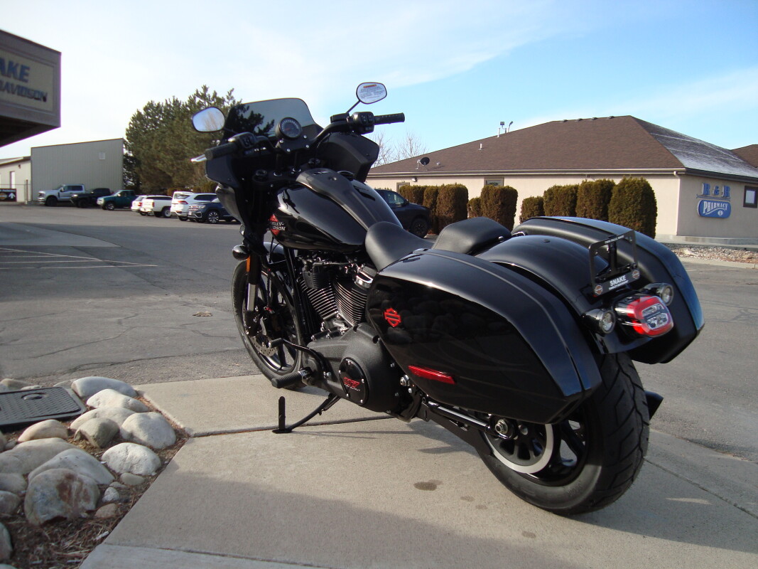 2025 Harley-Davidson Low Rider ST Midnight Firestorm - Photo 4